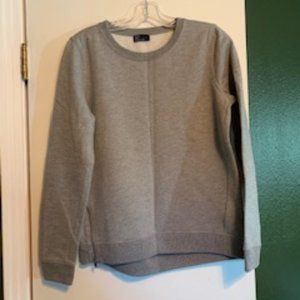 Crew Neck Gap Sweatshirt